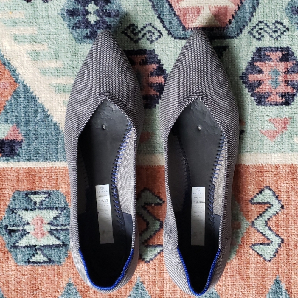 Rothy's charcoal gray points